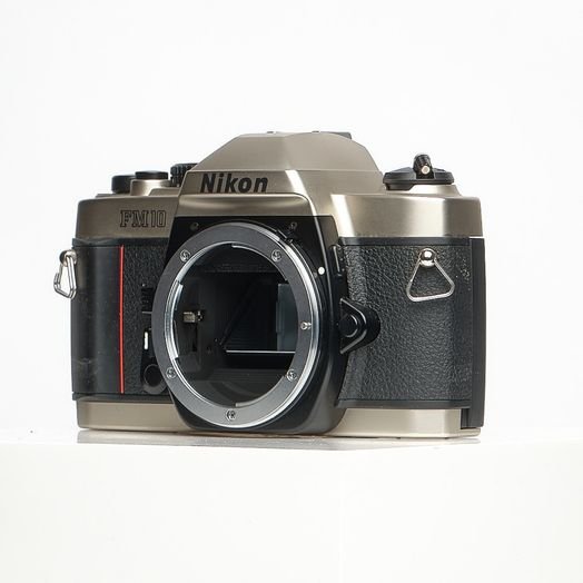 Nikon FM10 35mm Camera Body, Chrome - Used 35mm Film Cameras