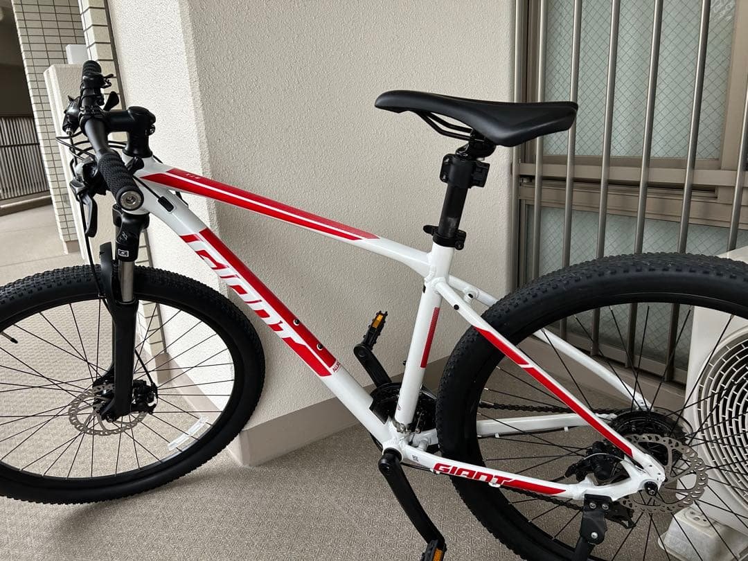 【BOiさま専用】GIANT ATX 2021 M ホワイト　ジャイアント 2021 GIANT Bicycles | ATX