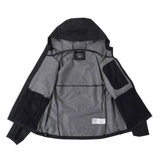 新品未使用タグ付き)アディダスランニング ジャケット BX979-HM4326