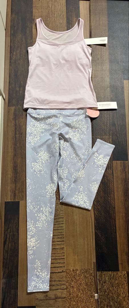 新品　エミヨガ　タンクトップ＆レギンス サイズ0 S 楽天市場】エミヨガ（サイズ（S/M/L）M）（スポーツ・アウトドア）の通販