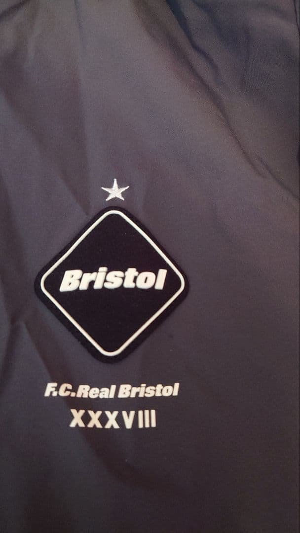 F.C.Real Bristol ナイロンジャケット サイズS