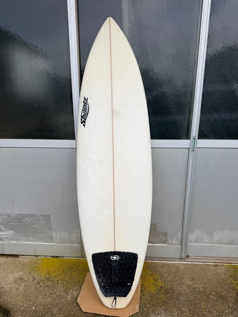 shootz シューツ サーフボード 6'4 ミッドレングス shootz シューツ サーフボード 6'4 ミッドレングス - メルカリ