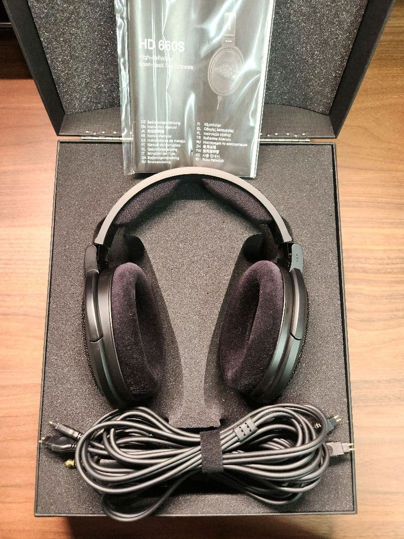 Sennheiser HD660S【美品】 Amazon.co.jp: ゼンハイザー ヘッドホン オープン型 【国内正規品】 HD